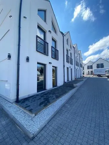 2- Pokojowy * קרפאז'