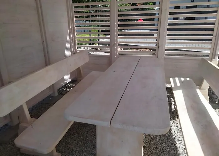 2- Pokojowy קרפאז'