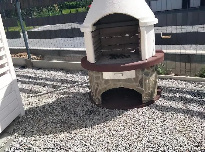 דירה 2- Pokojowy קרפאז'