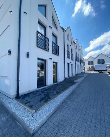 2- Pokojowy * קרפאז'